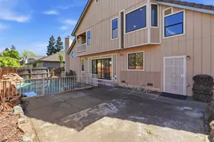 7351 Perera Cir, Sacramento, CA 95831 - Photo 59