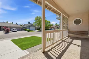 7351 Perera Cir, Sacramento, CA 95831 - Photo 3