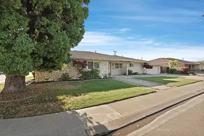 5501 Claremont Avenue, Stockton, CA 95207 - Photo 3