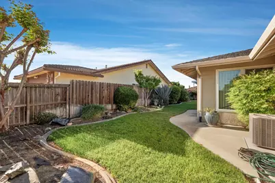 5501 Claremont Avenue, Stockton, CA 95207 - Photo 35