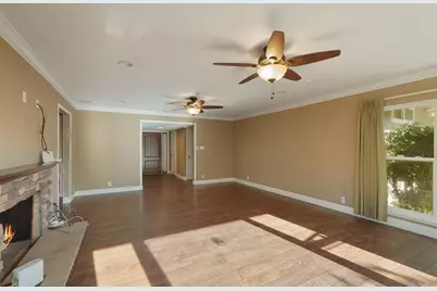 5501 Claremont Avenue, Stockton, CA 95207 - Photo 15