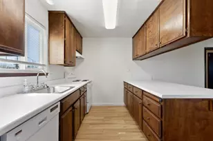 3101 T St, Sacramento, CA 95816 - Photo 5