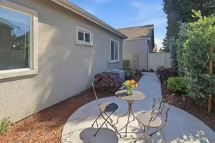 2661 Bird Rock Pl, Turlock, CA 95380 - Photo 37