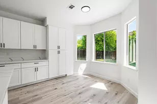 10738 Pleasant Valley Cir, Stockton, CA 95209 - Photo 13