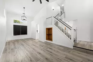 10738 Pleasant Valley Cir, Stockton, CA 95209 - Photo 5
