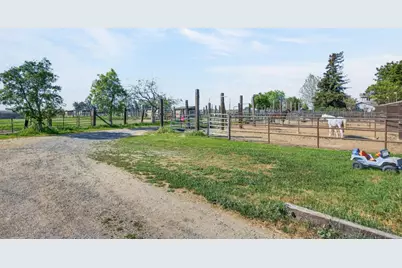 13512 Alta Mesa Road, Galt, CA 95632 - Photo 71