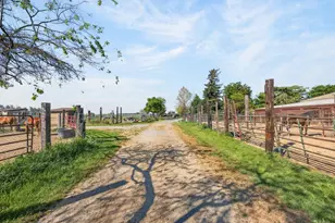 13512 Alta Mesa Rd, Galt, CA 95632 - Photo 11