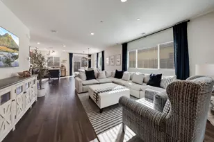 3332 Pruett Dr, Roseville, CA 95747 - Photo 3