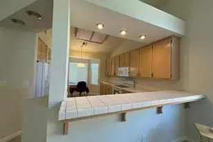 954 Avenida Real, Ceres, CA 95307 - Photo 7