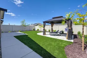 9117 Cerro Vista Dr, El Dorado Hills, CA 95762 - Photo 21