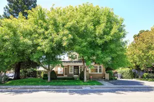 306 California Ave, Oakdale, CA 95361 - Photo 1