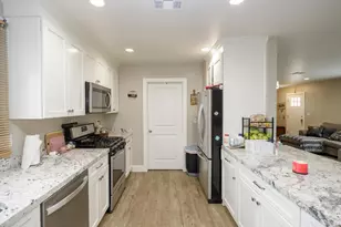 8712 Yosemite Blvd, Modesto, CA 95357 - Photo 11