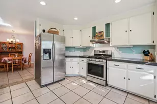 1256 Northridge Dr, Yuba City, CA 95991 - Photo 7