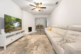 7447 Gallant Cir, Citrus Heights, CA 95621 - Photo 17