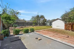 4424 12th Ave, Sacramento, CA 95820 - Photo 39