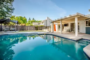 15 Rock Hill Ct, Sacramento, CA 95833 - Photo 47