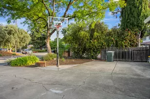 4393 Virgusell Cir, Carmichael, CA 95608 - Photo 51