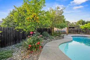 4393 Virgusell Cir, Carmichael, CA 95608 - Photo 35