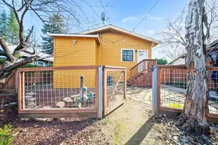 2500 41st St, Sacramento, CA 95817 - Photo 35