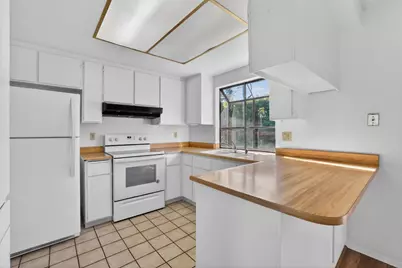 10082 Kern River Court, Rancho Cordova, CA 95670 - Photo 13