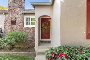 2711 17th St, Sacramento, CA 95818 - Photo 3