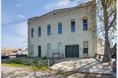 13475 E Highway 88, Lockeford, CA 95237 - Photo 11