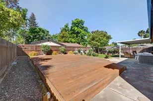 8924 Lanier Way, Sacramento, CA 95826 - Photo 31