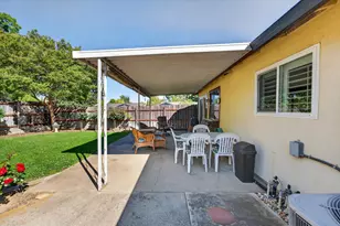 8924 Lanier Way, Sacramento, CA 95826 - Photo 29