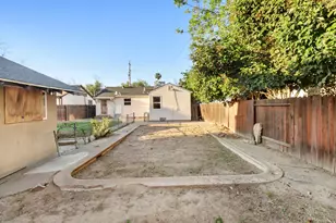 1022 Frienza Ave, Sacramento, CA 95815 - Photo 39