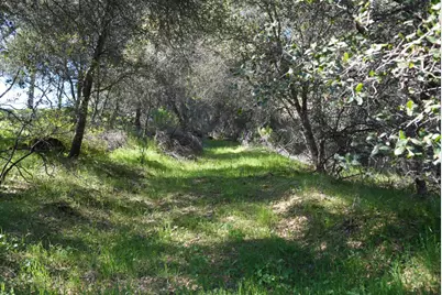 22674 W Hacienda Drive, Grass Valley, CA 95949 - Photo 29