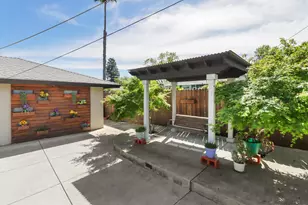 4823 Schuyler Dr, Carmichael, CA 95608 - Photo 37