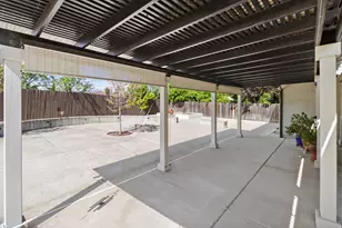 4823 Schuyler Dr, Carmichael, CA 95608 - Photo 49