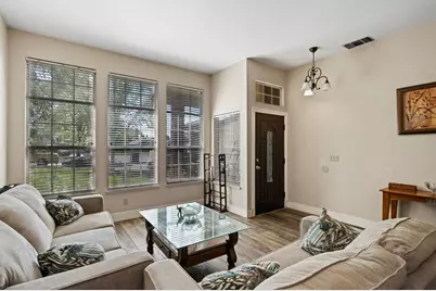 6 Coles Point Court, Sacramento, CA 95823 - Photo 5