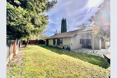 2915 Raintree Court, Stockton, CA 95219 - Photo 21