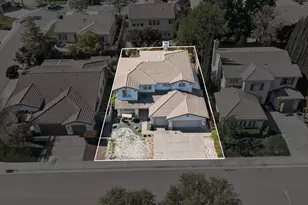 1820 Heather Garden Ln, Roseville, CA 95661 - Photo 3