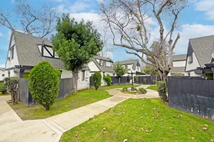 607 E Marshall St, Turlock, CA 95380 - Photo 1