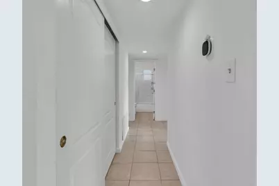 9104 Feather River Way, Sacramento, CA 95826 - Photo 17