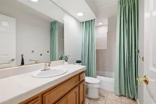 172 Silberhorn Dr, Folsom, CA 95630 - Photo 35