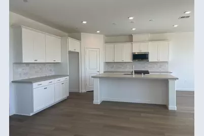 8484 Cottonseed Way, Elk Grove, CA 95624 - Photo 3