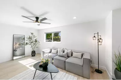 909 Regatta Drive, Sacramento, CA 95833 - Photo 11