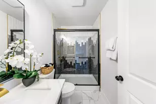 909 Regatta Dr, Sacramento, CA 95833 - Photo 29