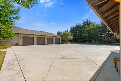 29533 E Chapman Way, Escalon, CA 95320 - Photo 9