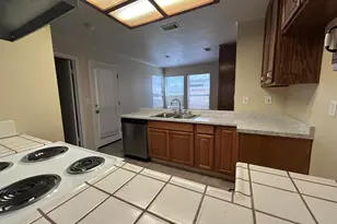 1626 Camphor Way, Lodi, CA 95242 - Photo 15