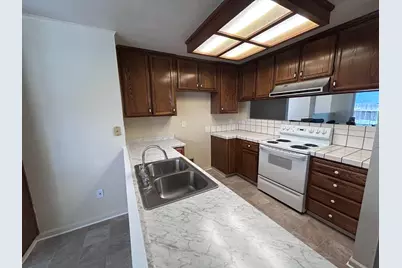 1626 Camphor Way, Lodi, CA 95242 - Photo 9