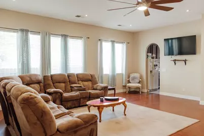 2418 Sailboat Court, Stockton, CA 95206 - Photo 7