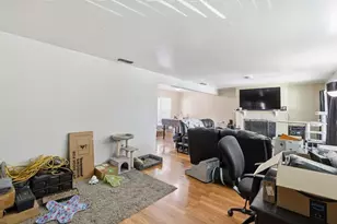 5317 49th St, Sacramento, CA 95820 - Photo 5