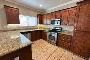 2940 Las Flores Cir, Los Banos, CA 93635 - Photo 11