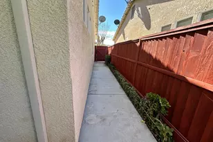 2940 Las Flores Cir, Los Banos, CA 93635 - Photo 21