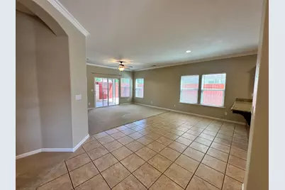 2940 Las Flores Circle, Los Banos, CA 93635 - Photo 7