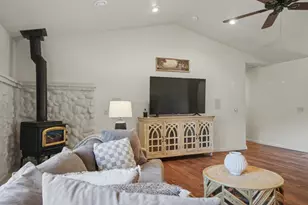 26041 Golf Links Dr, Pioneer, CA 95666 - Photo 29